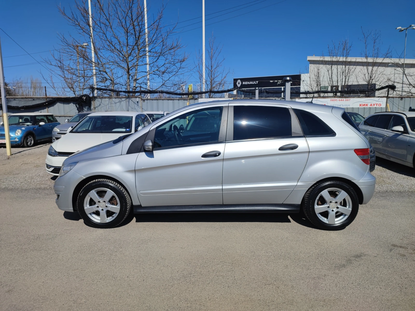 Mercedes-Benz B 180 2.0D-109ks-АВТОМАТ-ПОДГРЕВ-ПАРКТРОНИК, снимка 4 - Автомобили и джипове - 55089251