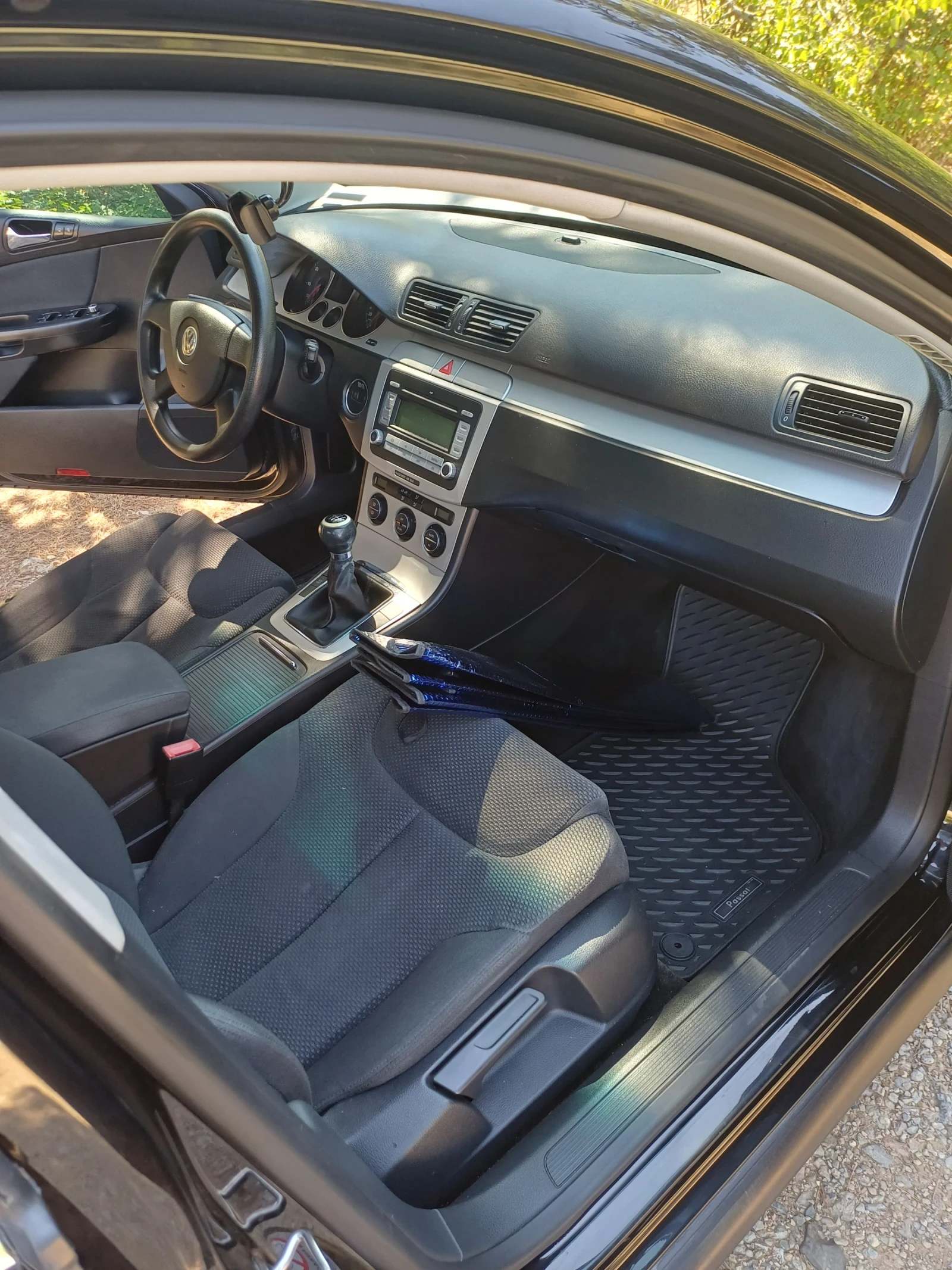 VW Passat, снимка 5 - Автомобили и джипове - 55512181