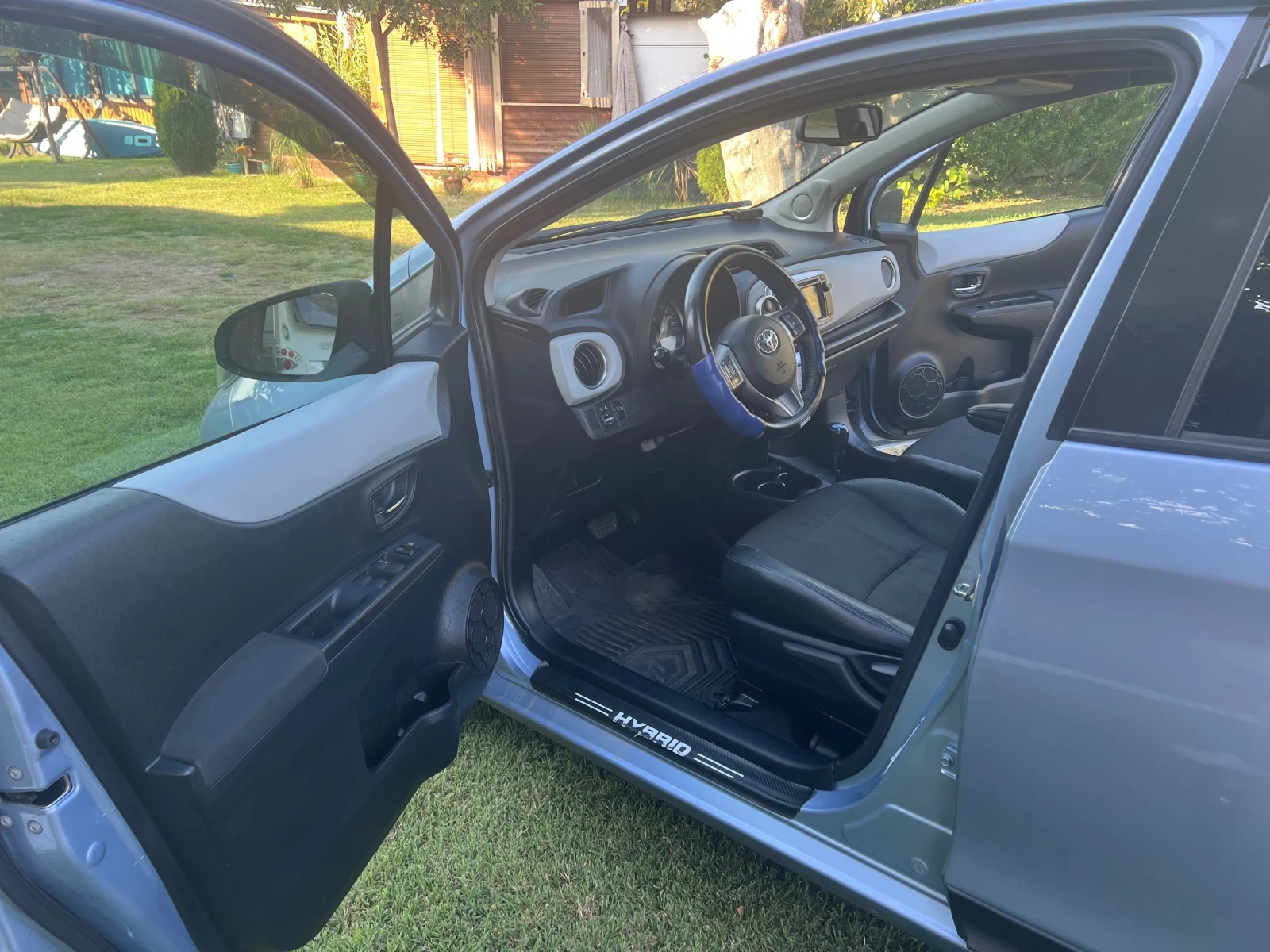 Toyota Yaris, снимка 11 - Автомобили и джипове - 55581429