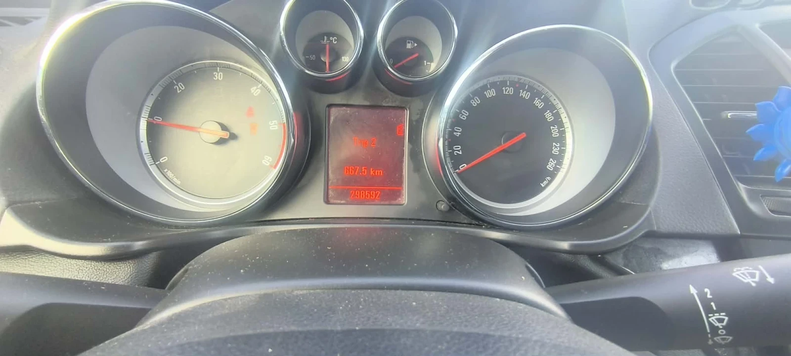 Opel Insignia, снимка 7 - Автомобили и джипове - 55607702