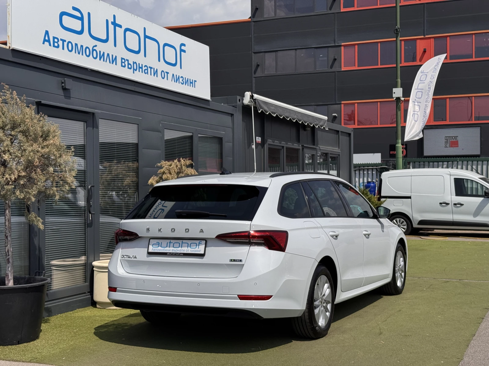Skoda Octavia AMBITION+ /1.5TSI/150K.C./7AT, снимка 4 - Автомобили и джипове - 55662571