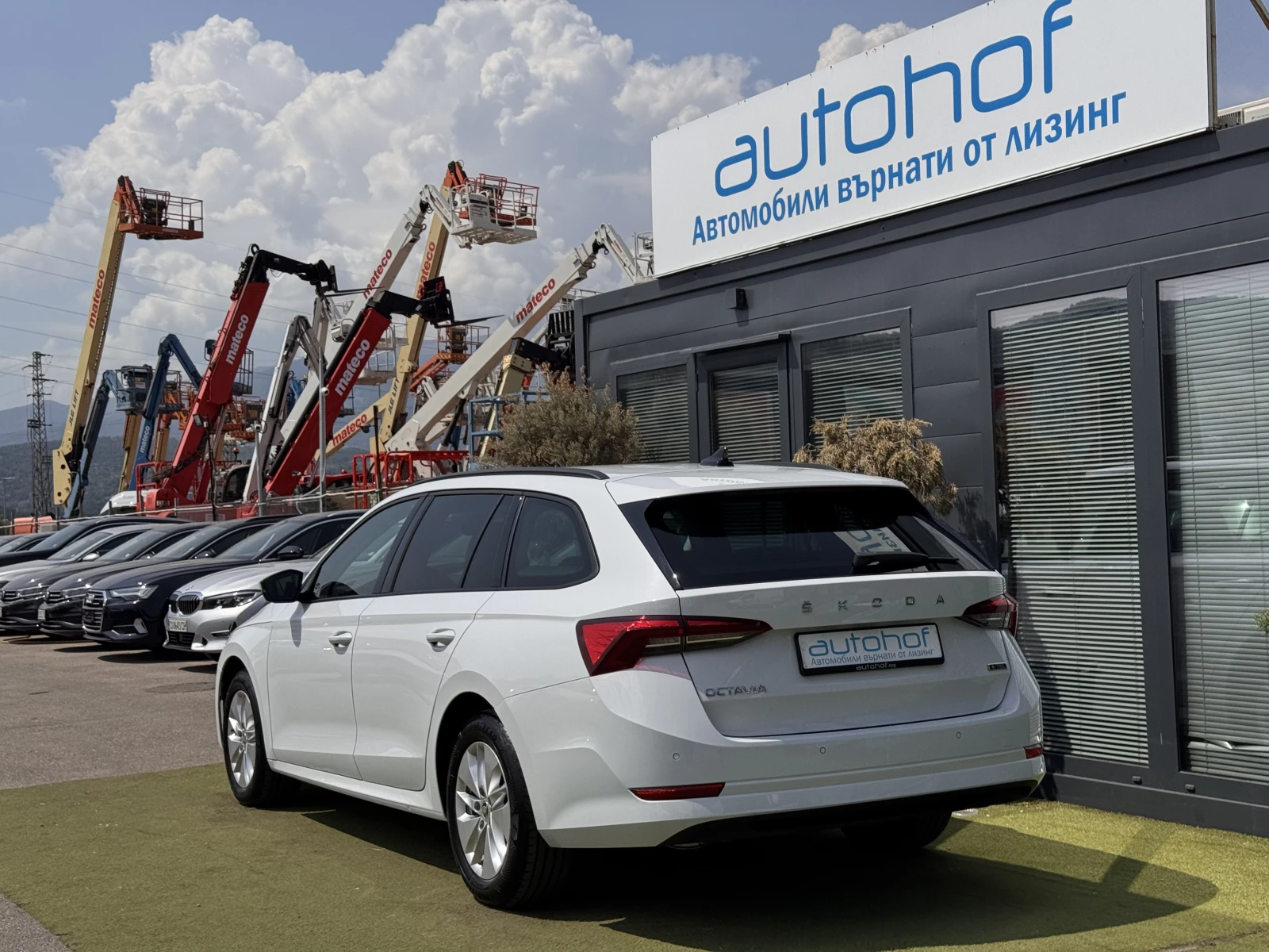 Skoda Octavia AMBITION+ /1.5TSI/150K.C./7AT, снимка 3 - Автомобили и джипове - 55662571