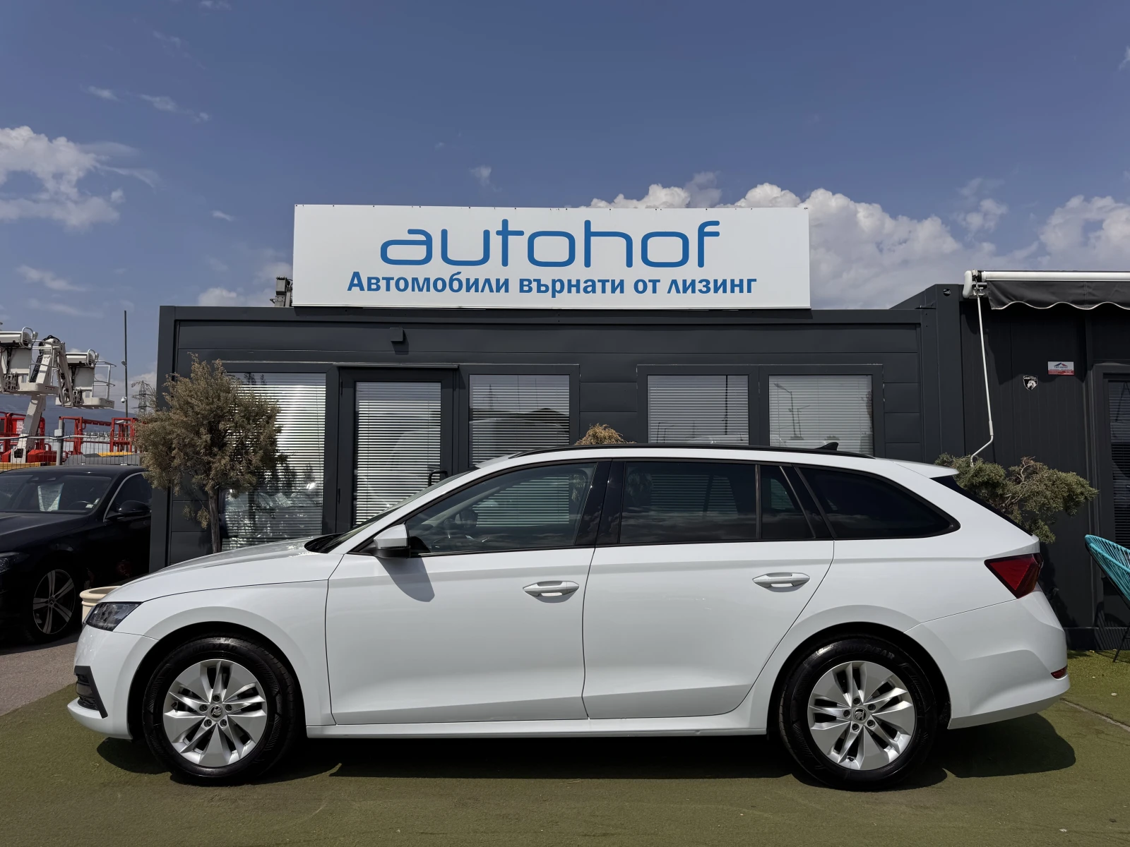 Skoda Octavia AMBITION+ /1.5TSI/150K.C./7AT, снимка 2 - Автомобили и джипове - 55662571