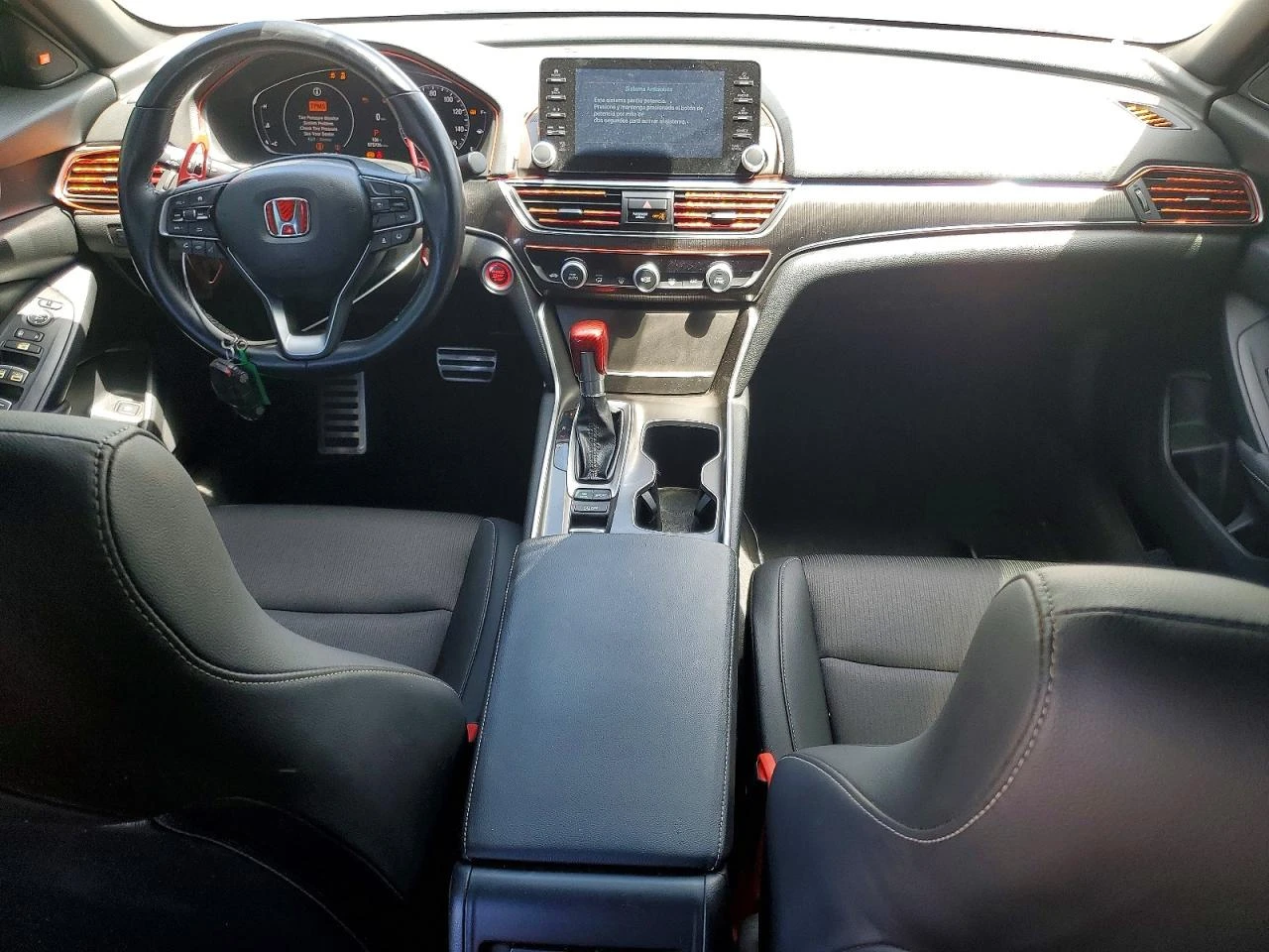 Honda Accord 1.5l Sport, снимка 8 - Автомобили и джипове - 55945074