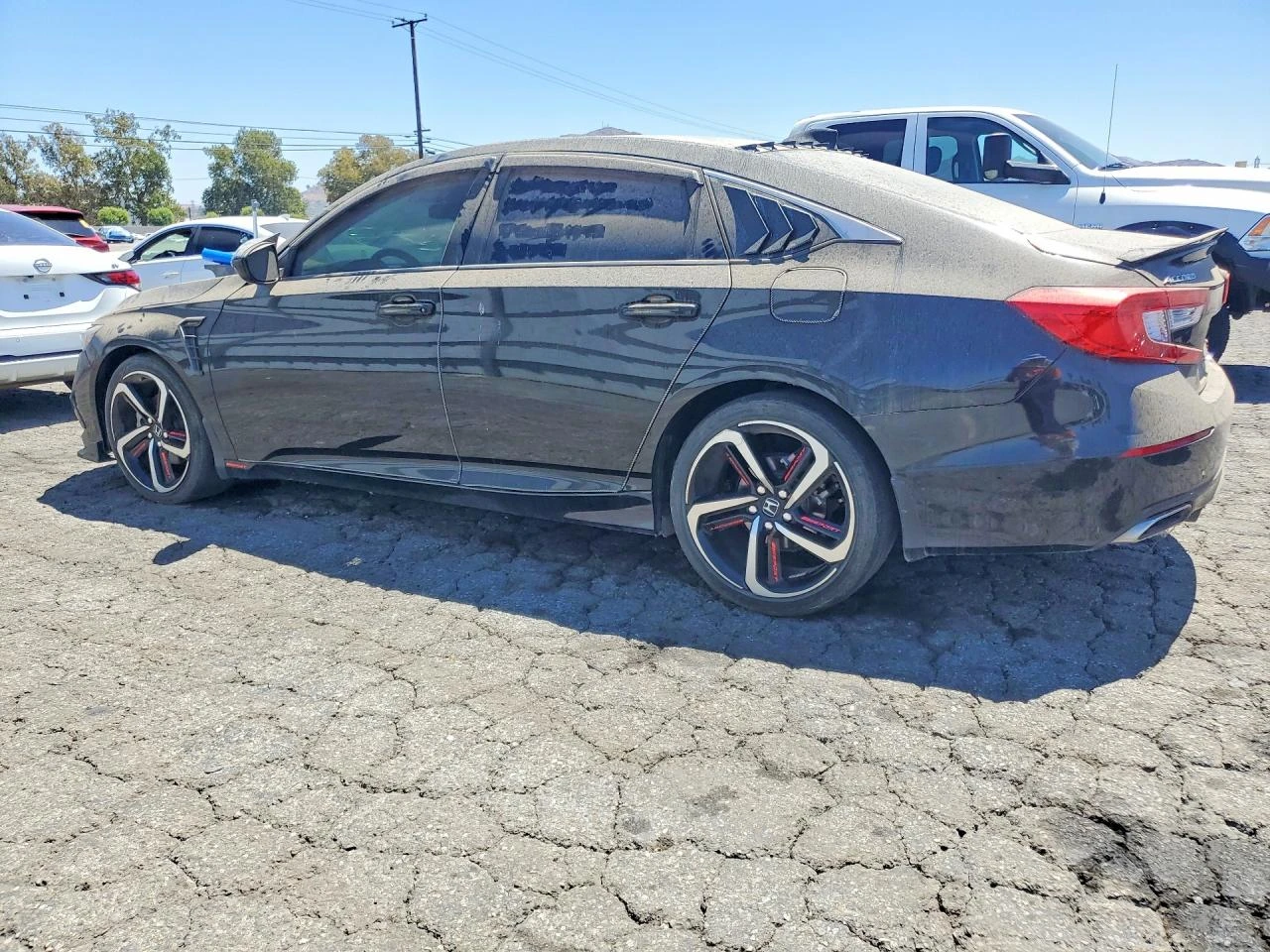 Honda Accord 1.5l Sport, снимка 2 - Автомобили и джипове - 55945074