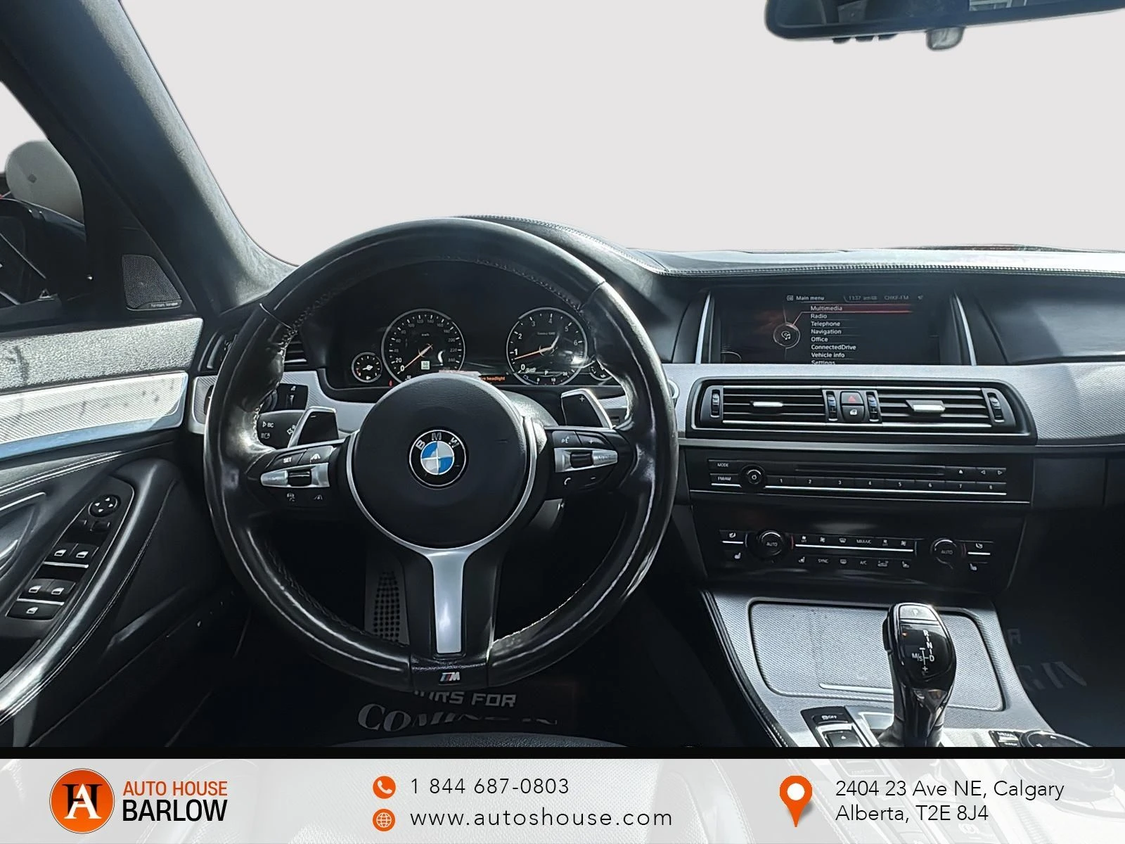 BMW 550 xDrive AWD LEATHER SEATS SUNROOF LANE ASSIST BACKU, снимка 8 - Автомобили и джипове - 56104750
