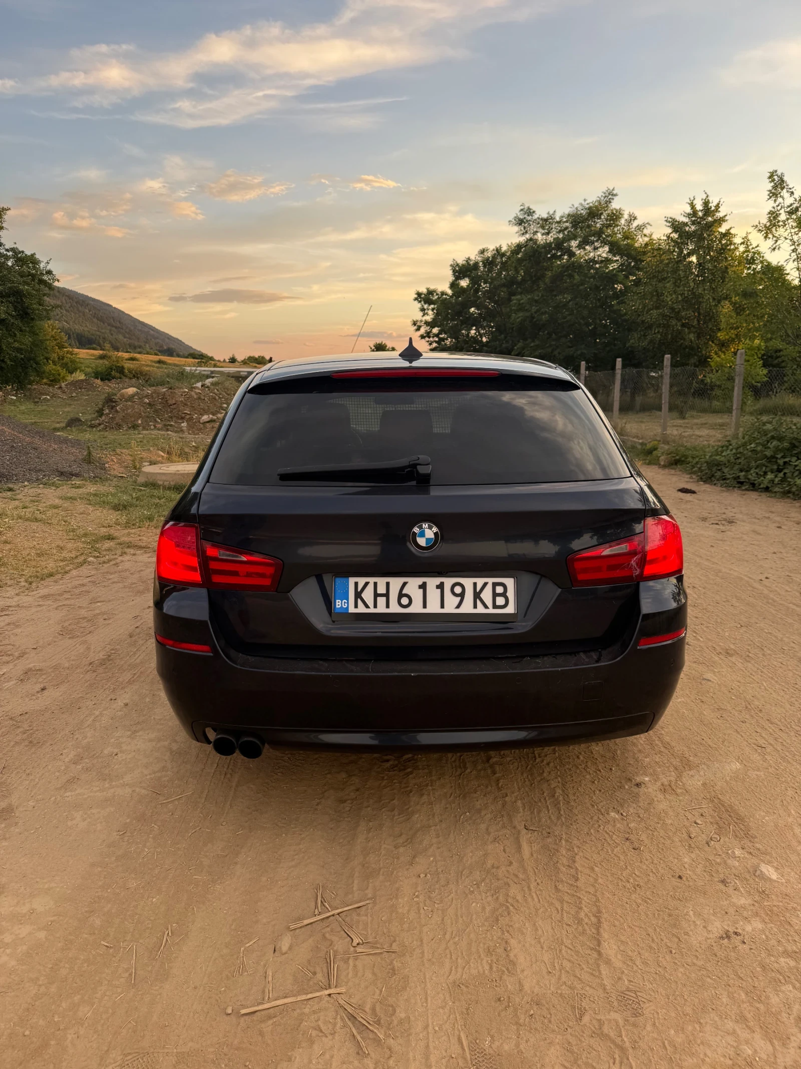 BMW 525 2.0d | 8ZF twin turbo, снимка 14 - Автомобили и джипове - 56179845