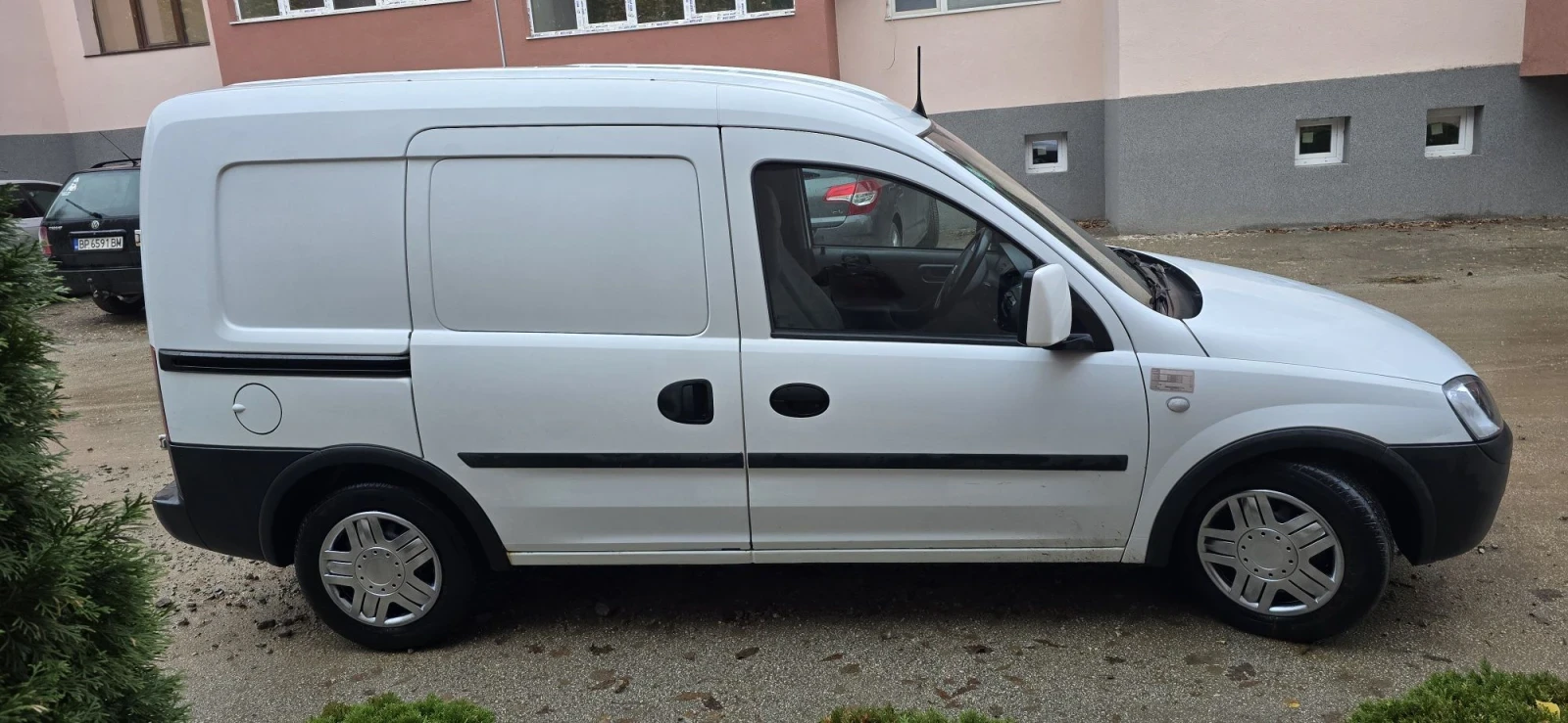 Opel Combo 1.3d, Климатик, снимка 6 - Автомобили и джипове - 56728674