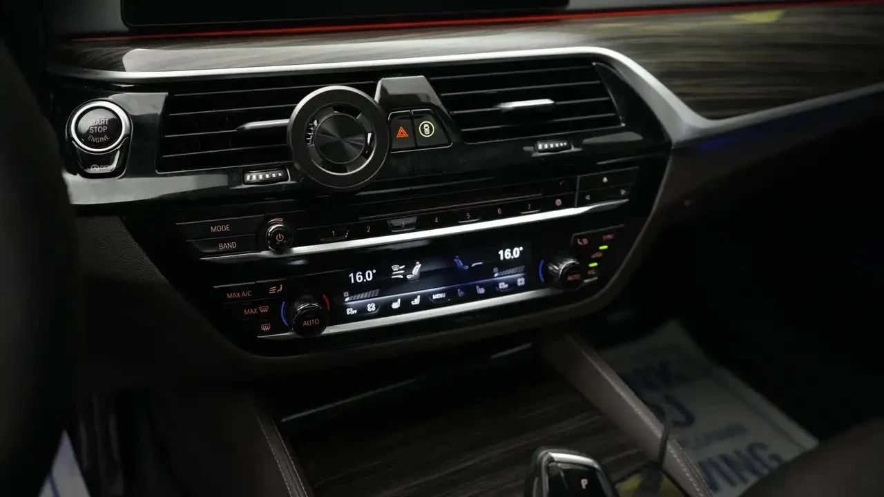 BMW 540, снимка 14 - Автомобили и джипове - 56729141