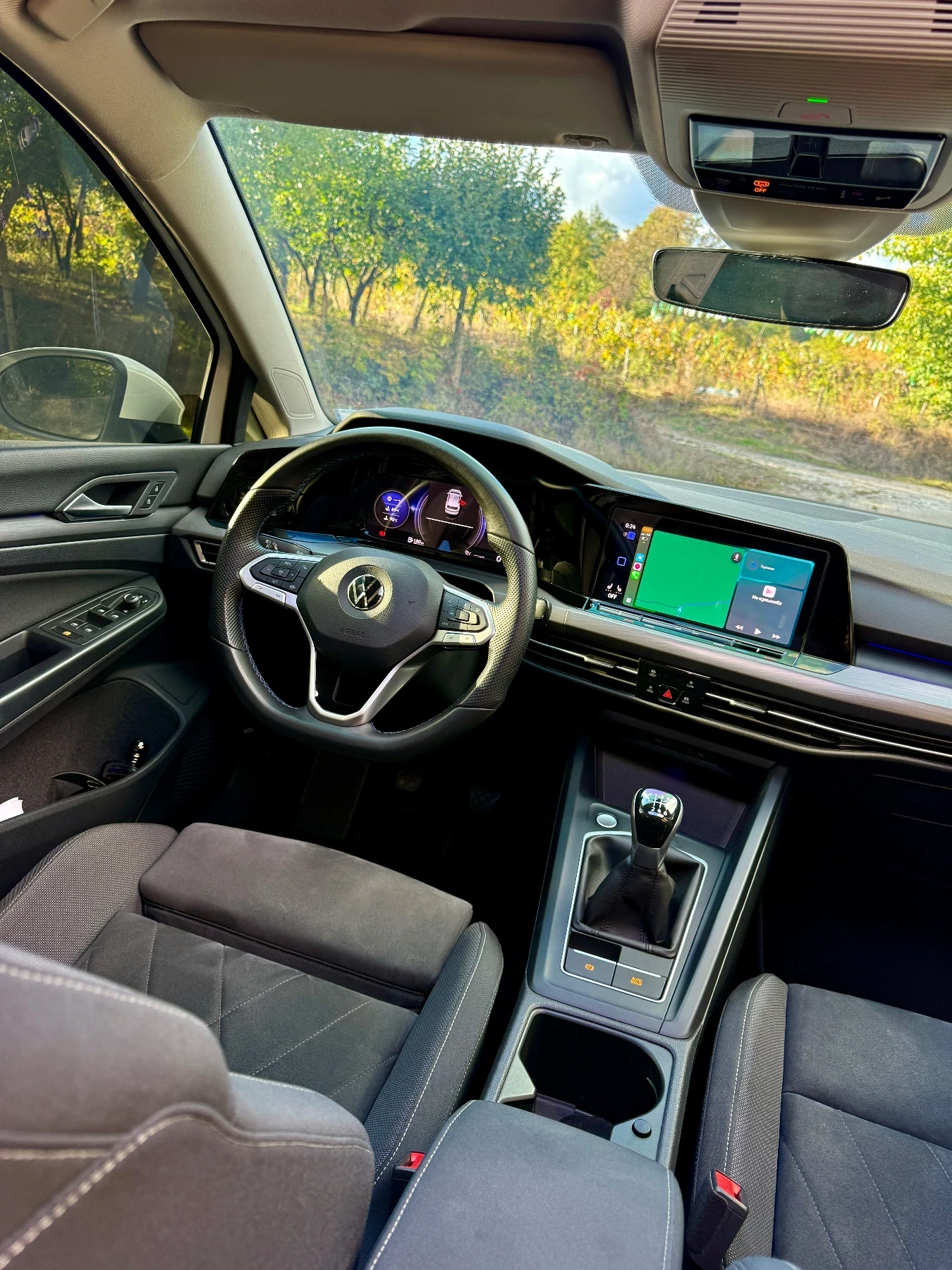 VW Golf 8 R-Line , снимка 10 - Автомобили и джипове - 56730233