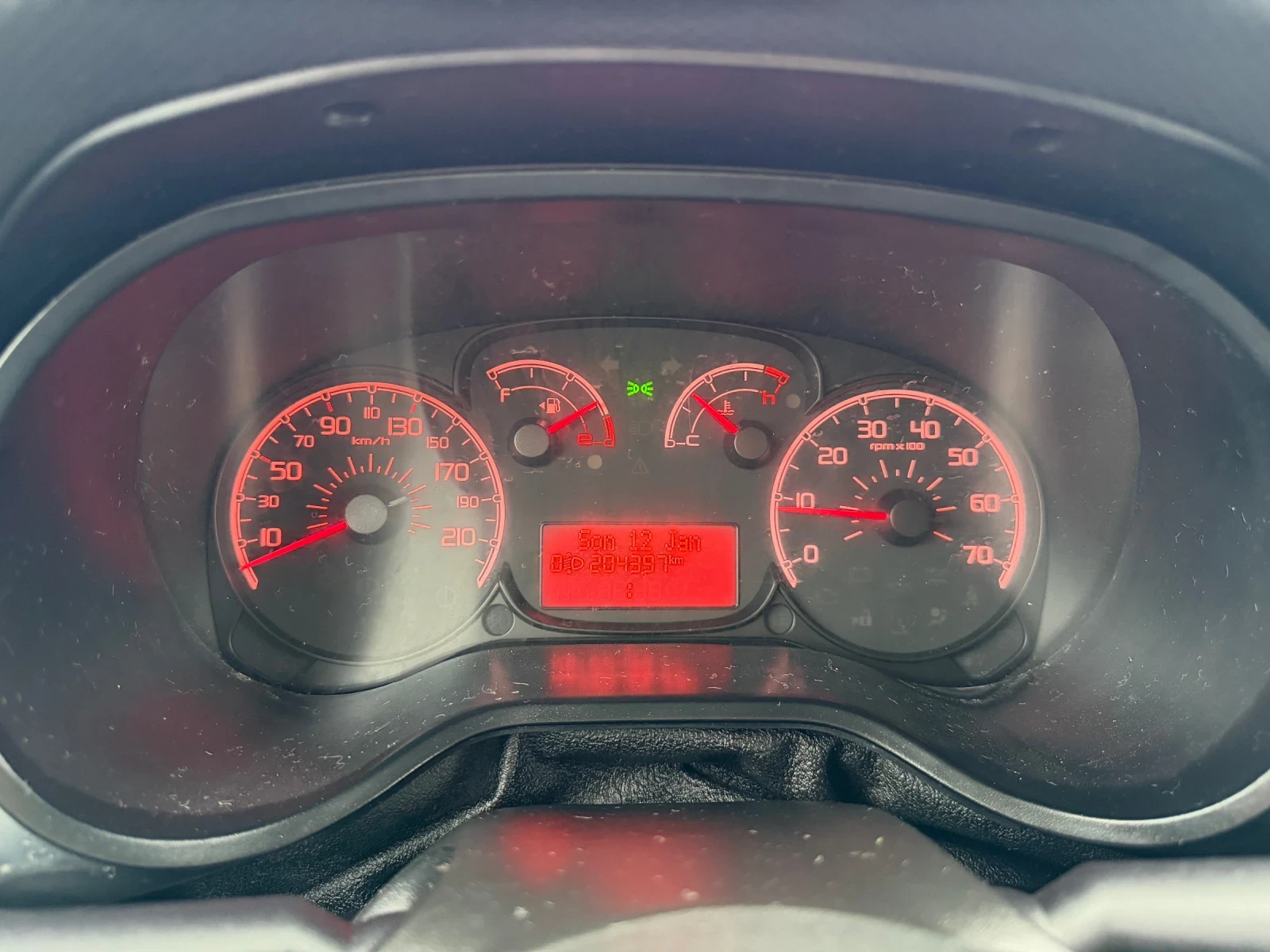 Fiat Doblo 1.6M-JET-105PS-КЛИМАТИК, снимка 15 - Автомобили и джипове - 56739214