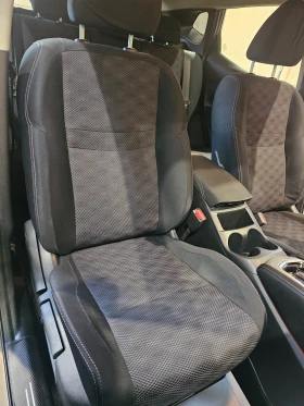 Nissan Qashqai 1.2ben.115k.c., снимка 16