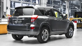 Toyota Rav4 2.2 D-4D 4x4 Automatic, снимка 6
