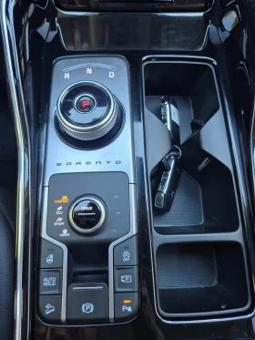Kia Sorento 2.2 4X4 CRDI Noblesse - Наличен в БГ, снимка 11