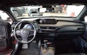 Lexus UX 250h, снимка 9 - Автомобили и джипове - 45117038
