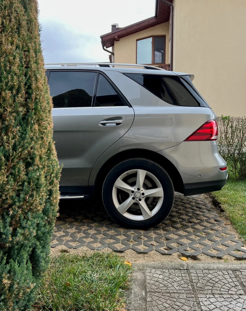 Mercedes-Benz GLE 500 e 360* / ДИСТРОНИК / БЕЛГИЯ, снимка 6 - Автомобили и джипове - 47713193