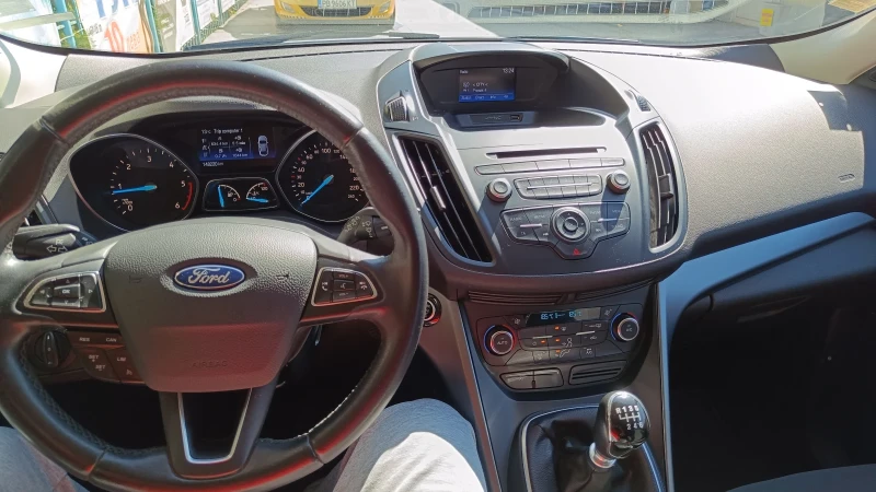 Ford Kuga, снимка 9 - Автомобили и джипове - 49375216