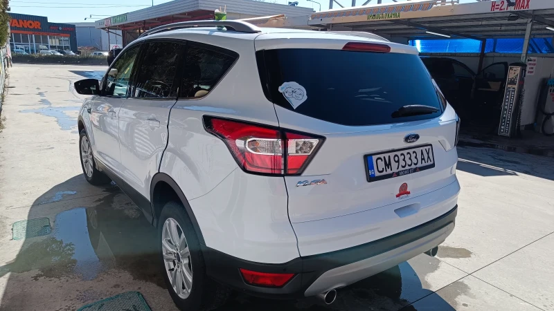 Ford Kuga, снимка 4 - Автомобили и джипове - 49375216