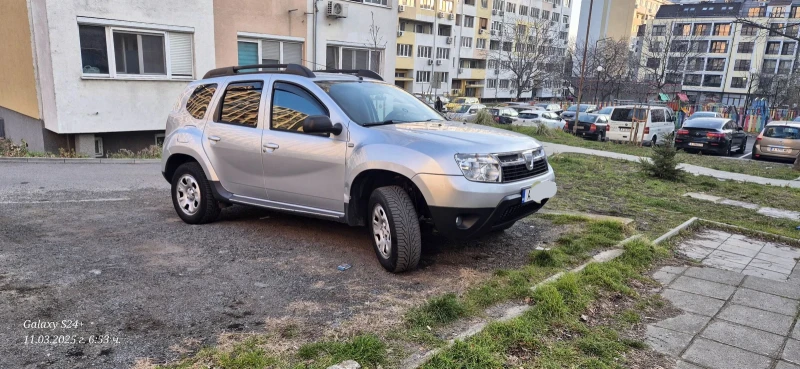 Dacia Duster, снимка 5 - Автомобили и джипове - 49544266