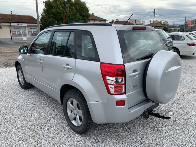 Suzuki Grand vitara 1, 9 TDI БАВНИ 4х4 КЛИМАТИК ИТАЛИЯ, снимка 4 - Автомобили и джипове - 52375790