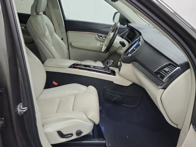 Volvo Xc90 Inscription* 360камери* Подгрев* Oбдух* Line Assis, снимка 14 - Автомобили и джипове - 53225951