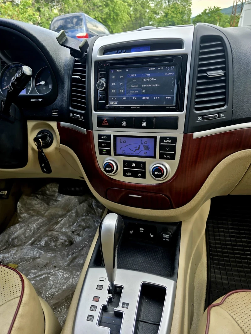 Hyundai Santa fe 6+ 1 - 11990 лв. - 56417525 14