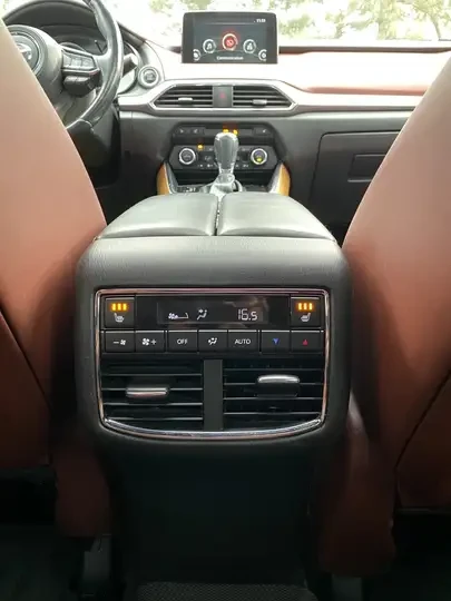 Mazda CX-9 Signature * LEATHER * ПАНОРАМА * БЕЗ ИНЦ * CARFAX, снимка 16 - Автомобили и джипове - 54840589