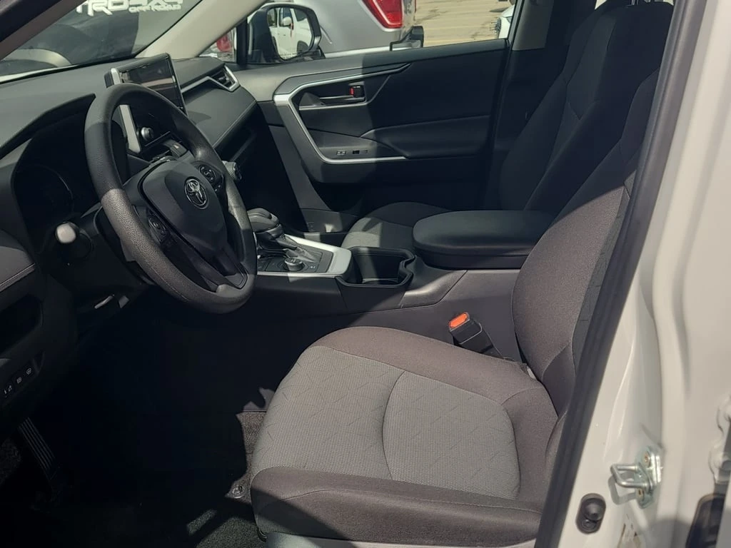 Toyota Rav4  - изображение 5