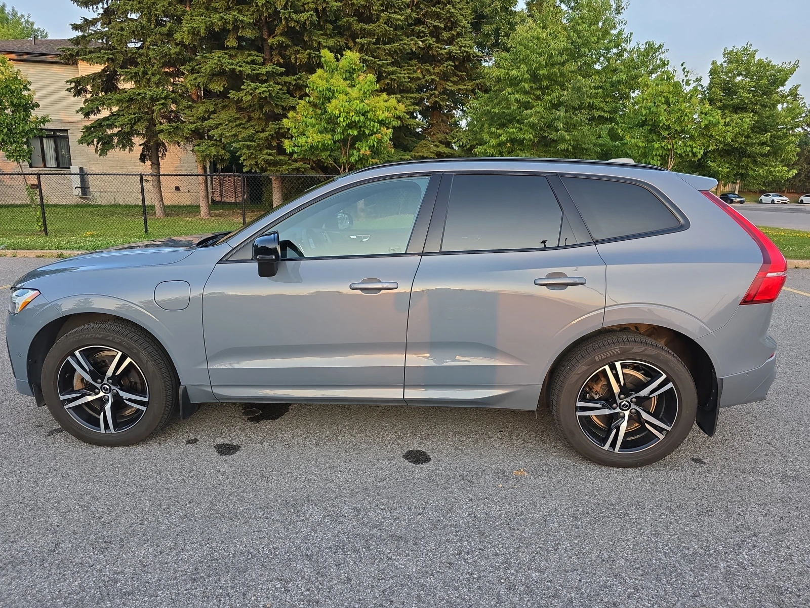 Volvo XC60 * Recharge* * R-Design* * ЦЕНА ДО БЪЛГАРИЯ*  - изображение 2
