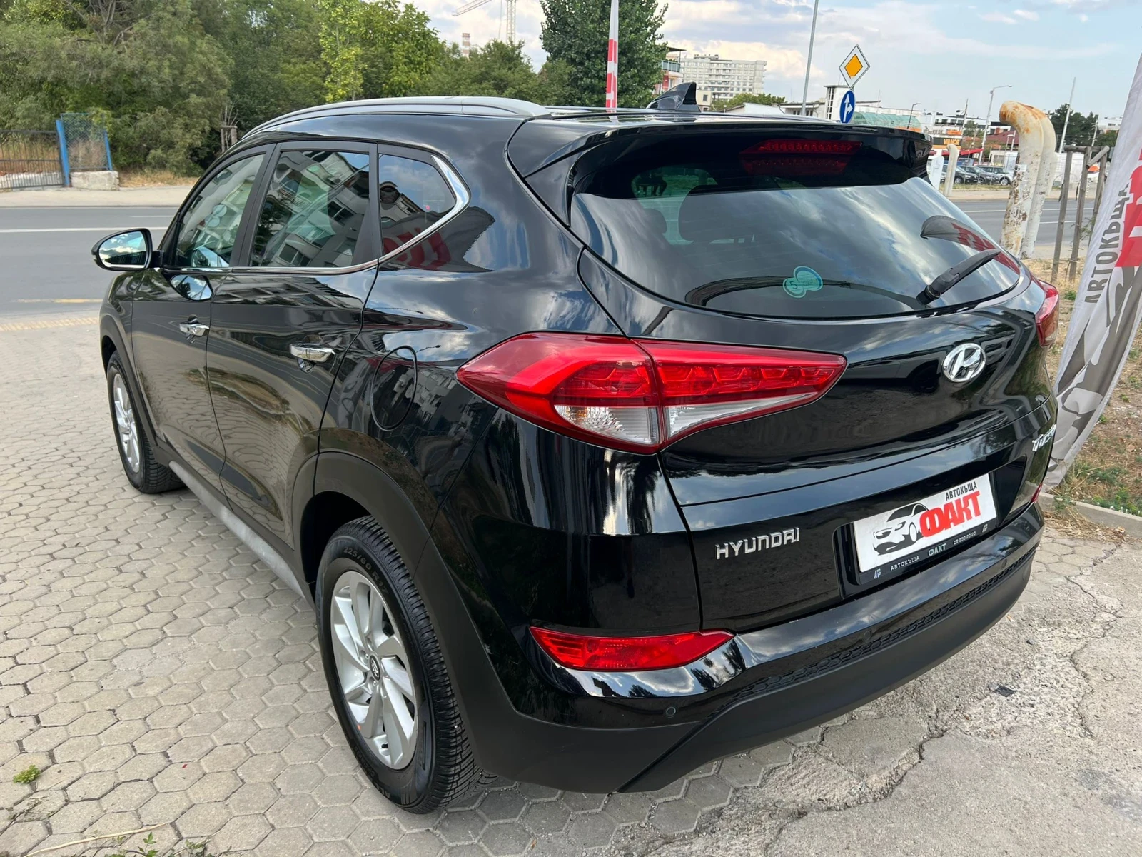 Hyundai Tucson 1.7CDTi/NAVI - изображение 6