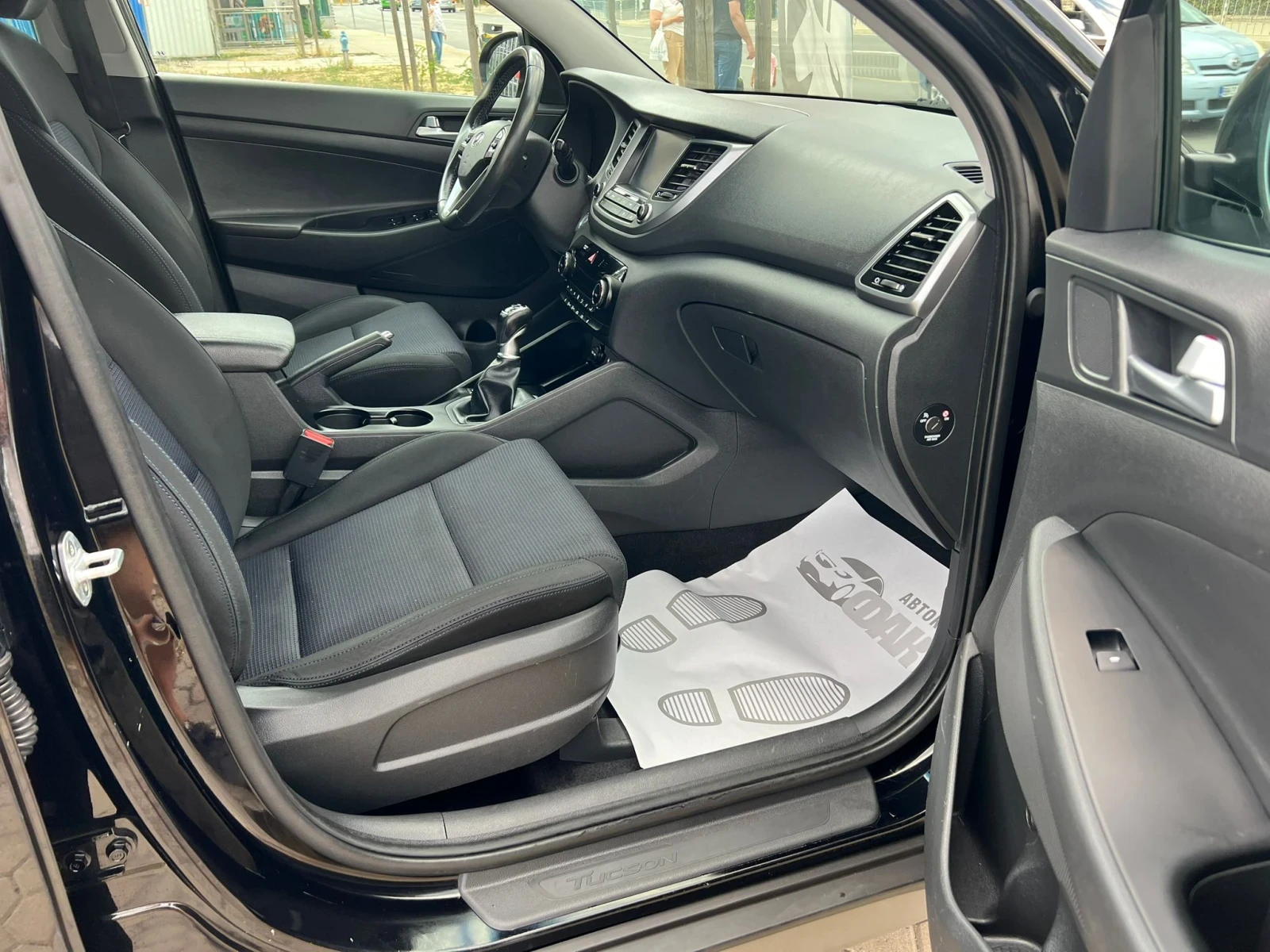 Hyundai Tucson 1.7CDTi/NAVI - изображение 10