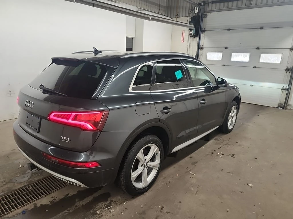 Audi Q5 * PROGRESSIV * CARFAX * PANORAMA * ПОДГРЕВИ *  - изображение 3