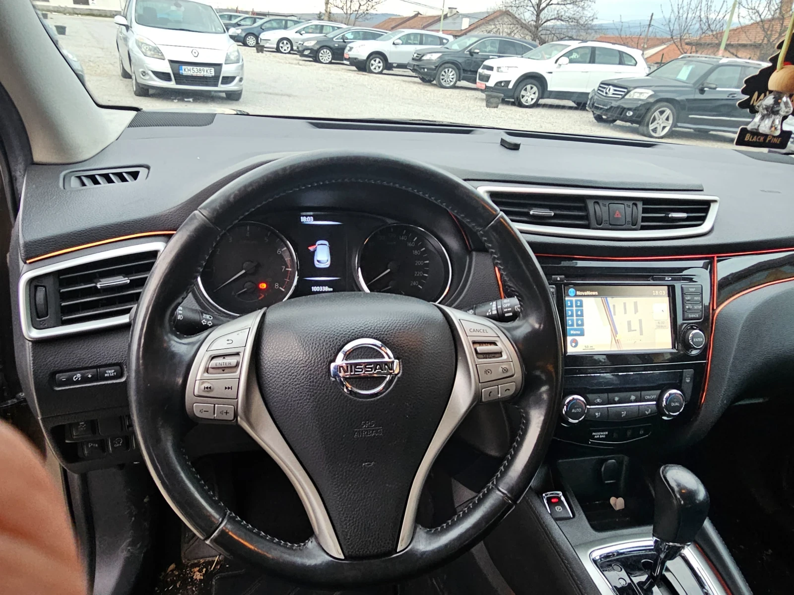 Nissan Qashqai 1.2ben.115k.c., снимка 14 - Автомобили и джипове - 53967920