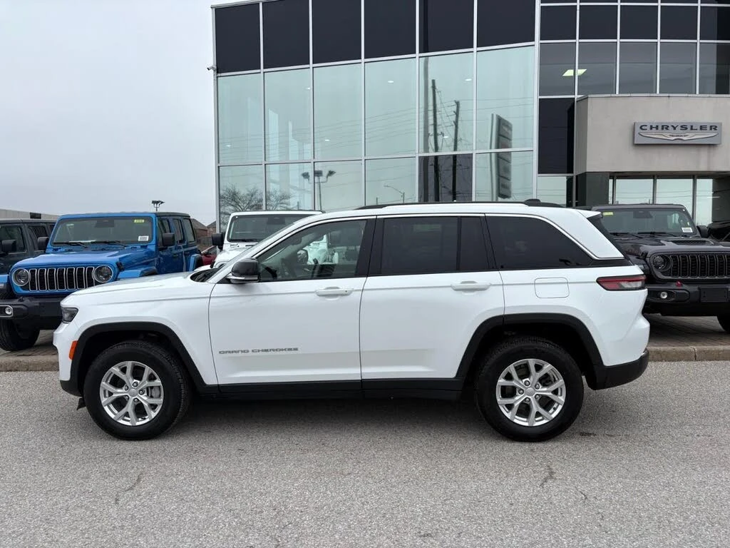 Jeep Grand cherokee LIMITED| DISTRONIC| 8ZF| ALPINE, снимка 2 - Автомобили и джипове - 54610403