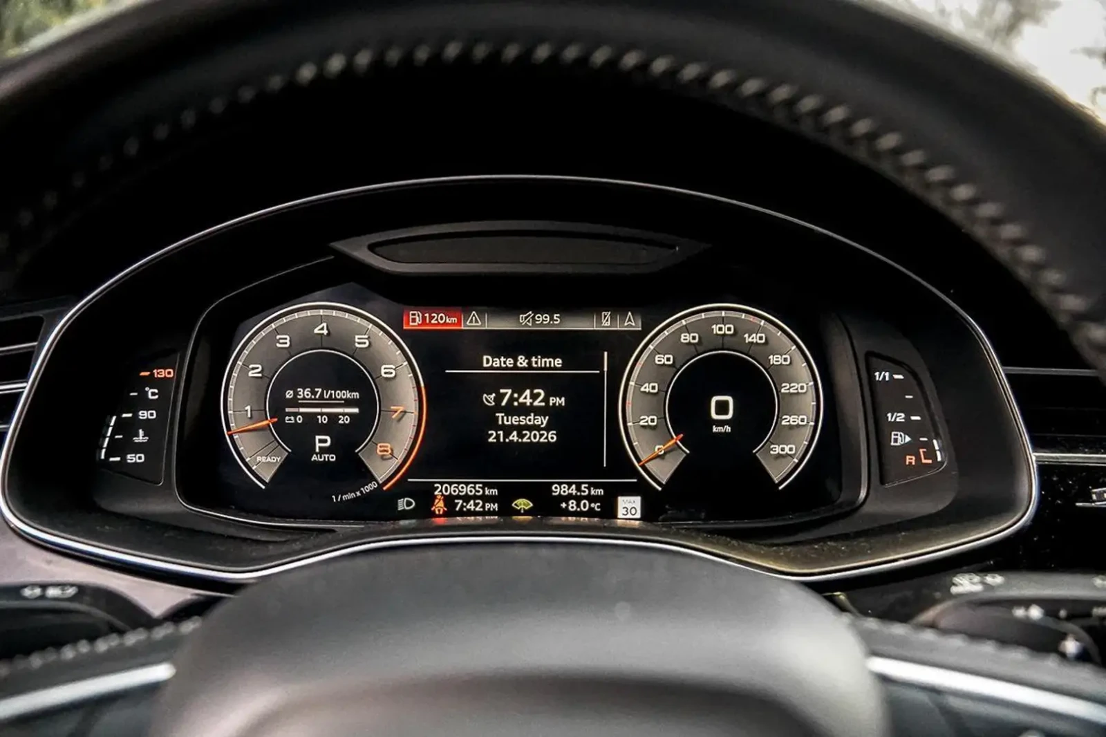 Audi Q8 Progressiv S-LINE QUATTRO| NAVI | 360 CAM | PANO |, снимка 16 - Автомобили и джипове - 54759214