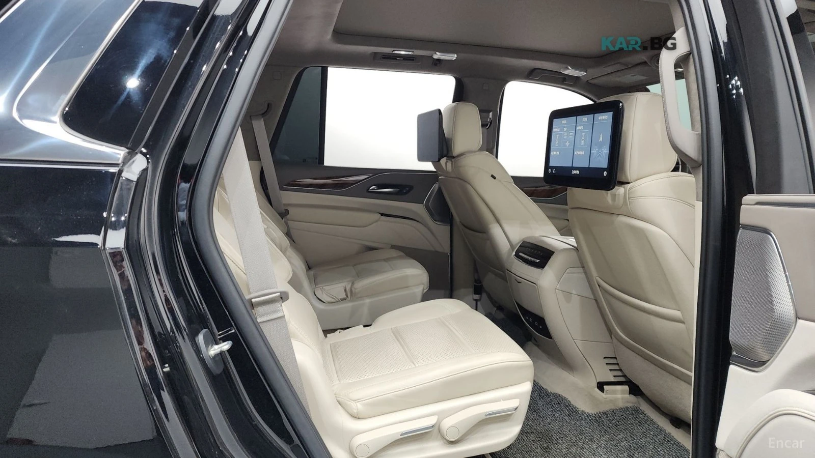 Cadillac Escalade 6.2* PLATINUM* LUXURY* ПОДГРЕВ* ОБДУХВАНЕ* ПАНО* 3, снимка 12 - Автомобили и джипове - 55234234