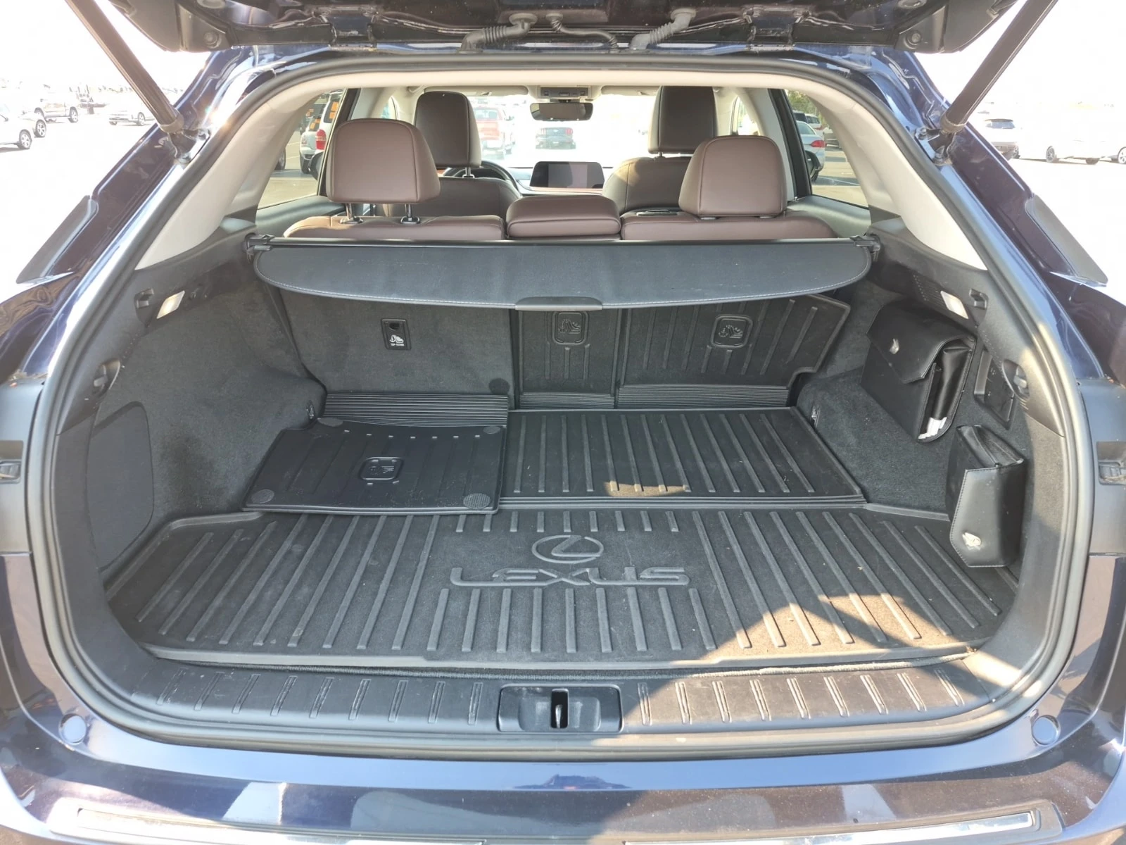 Lexus RX 350 * 350 * АВТОКРЕДИТ БЕЗ ПЪРВОНАЧАЛНА ВНОСКА* , снимка 11 - Автомобили и джипове - 55888359