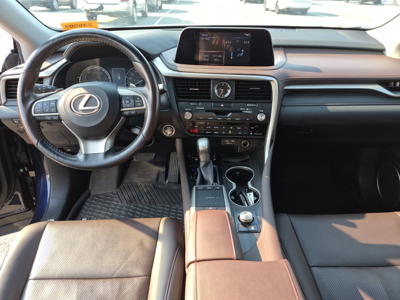 Lexus RX 350 * 350 * АВТОКРЕДИТ БЕЗ ПЪРВОНАЧАЛНА ВНОСКА* , снимка 2 - Автомобили и джипове - 55888359