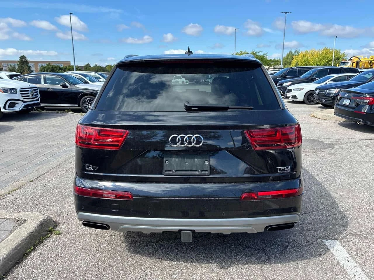 Audi Q7 * Technik * DIS* 360* ОБДУХВАНЕ* ЦЕНА ДО БЪЛГАРИЯ*, снимка 4 - Автомобили и джипове - 55901979