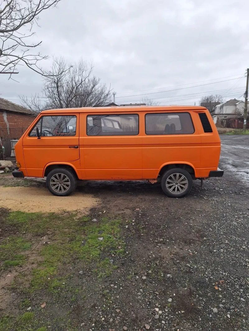 VW Transporter, снимка 1 - Бусове и автобуси - 48457091