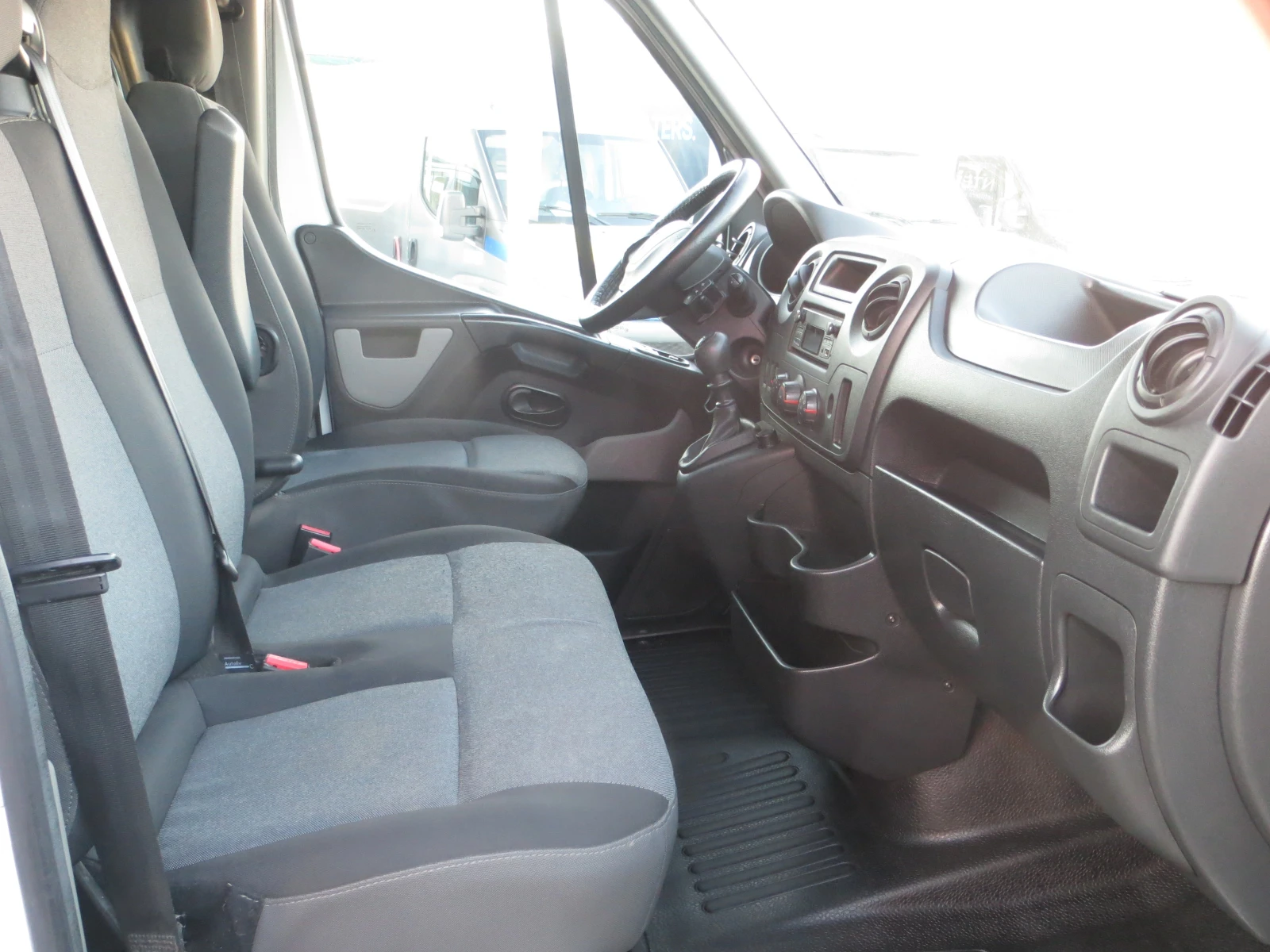 Renault Master 2.3 DCI | Mobile.bg � ����������� 11