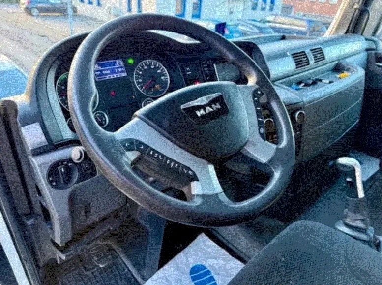 Man Tgx 33 540 6x4 resor, снимка 6 - Камиони - 53806100