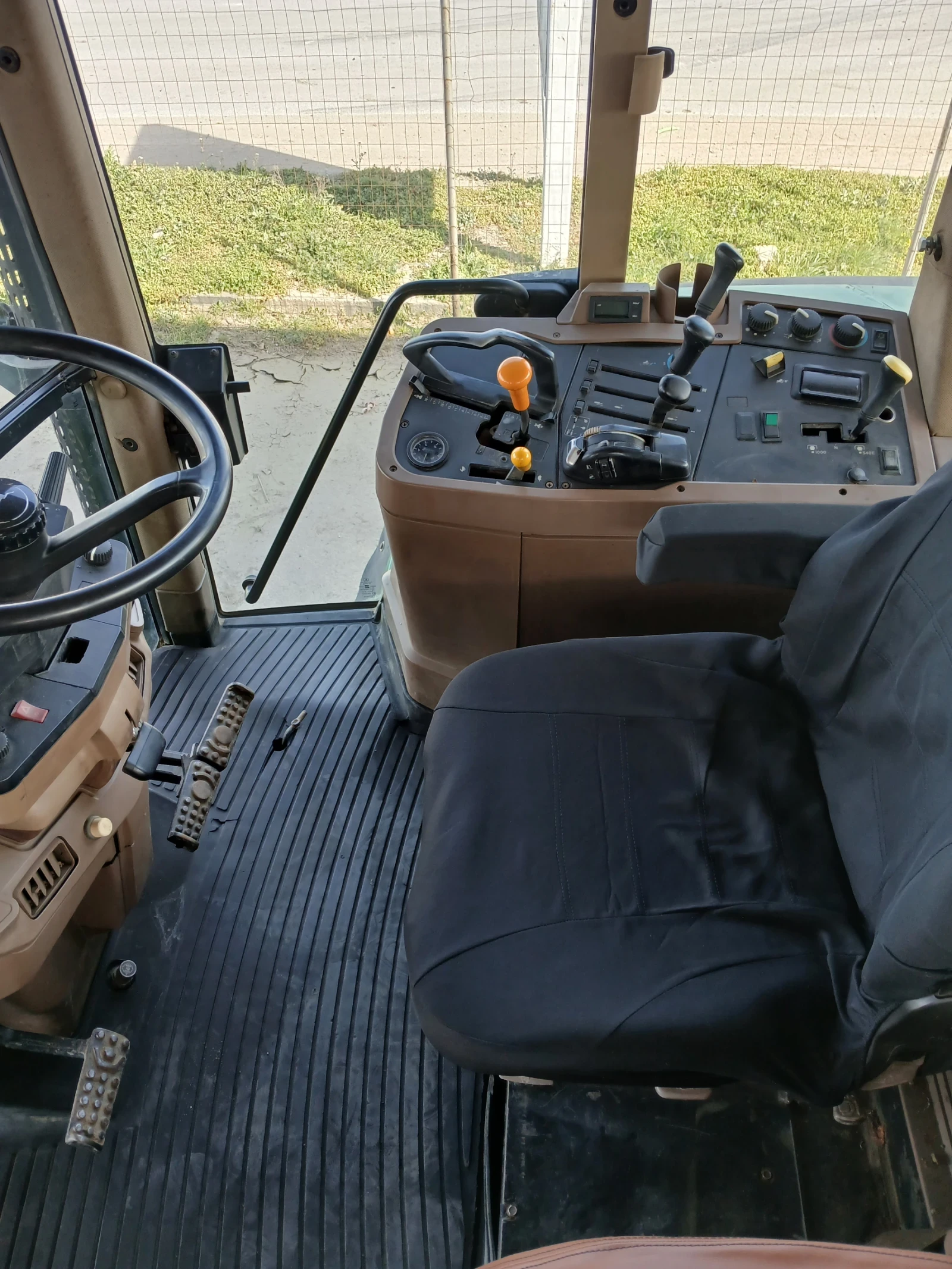 Трактор John Deere 7810, снимка 5 - Селскостопанска техника - 53802679