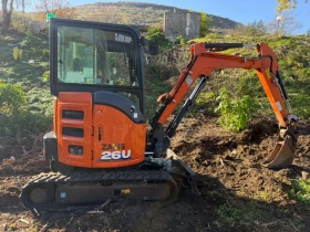      Hitachi ZAXIS 26U