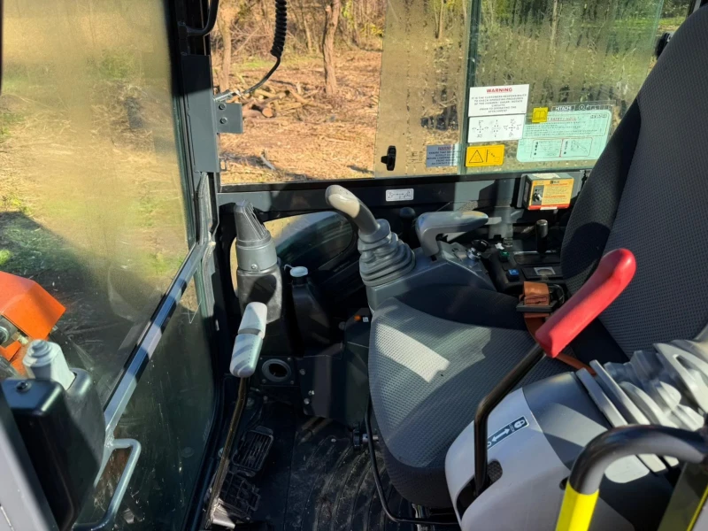 Багер Hitachi ZAXIS 26U, снимка 5 - Индустриална техника - 52276132