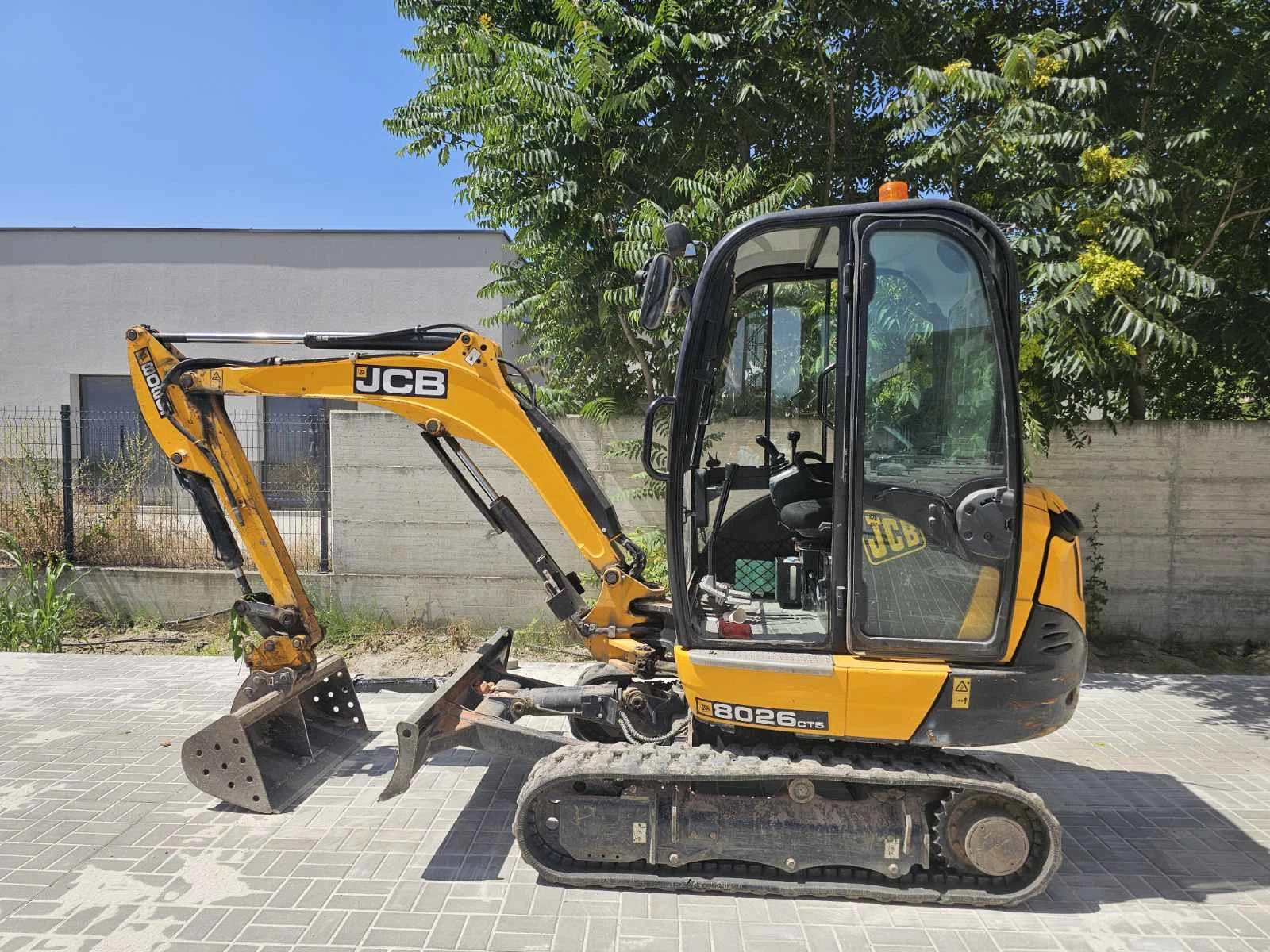 Багер JCB 8026 CTS, снимка 2 - Индустриална техника - 55140327