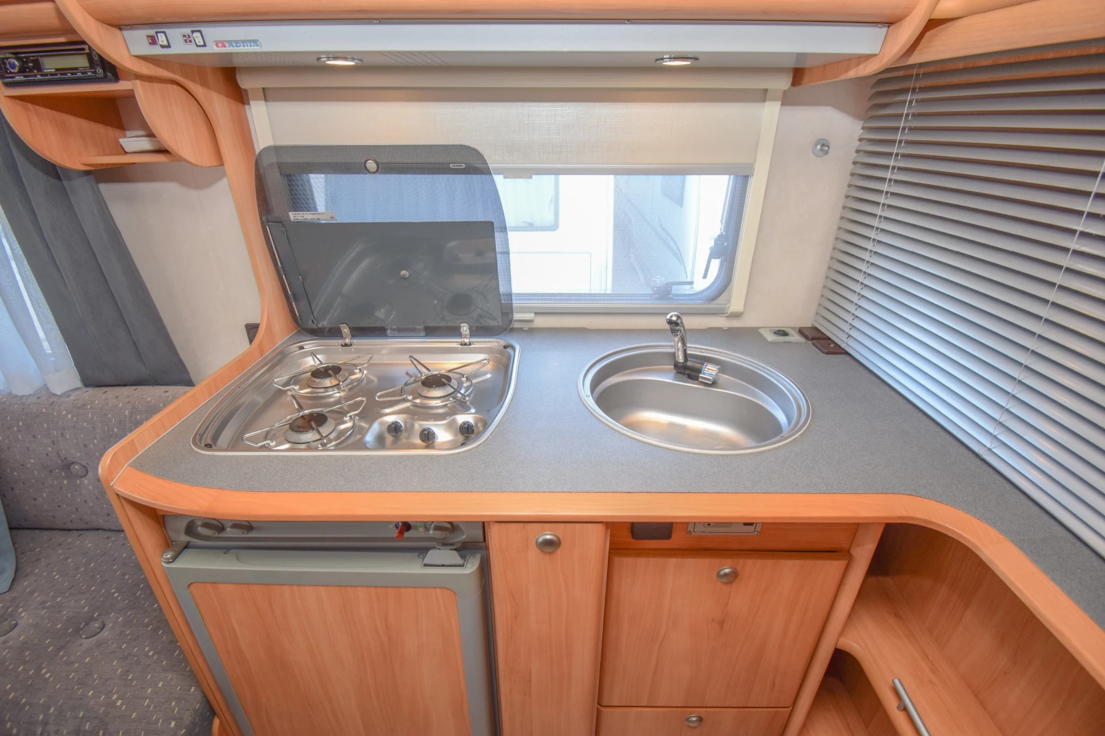 �������� Adria Adiva 462 PU | Mobile.bg � ����������� 11