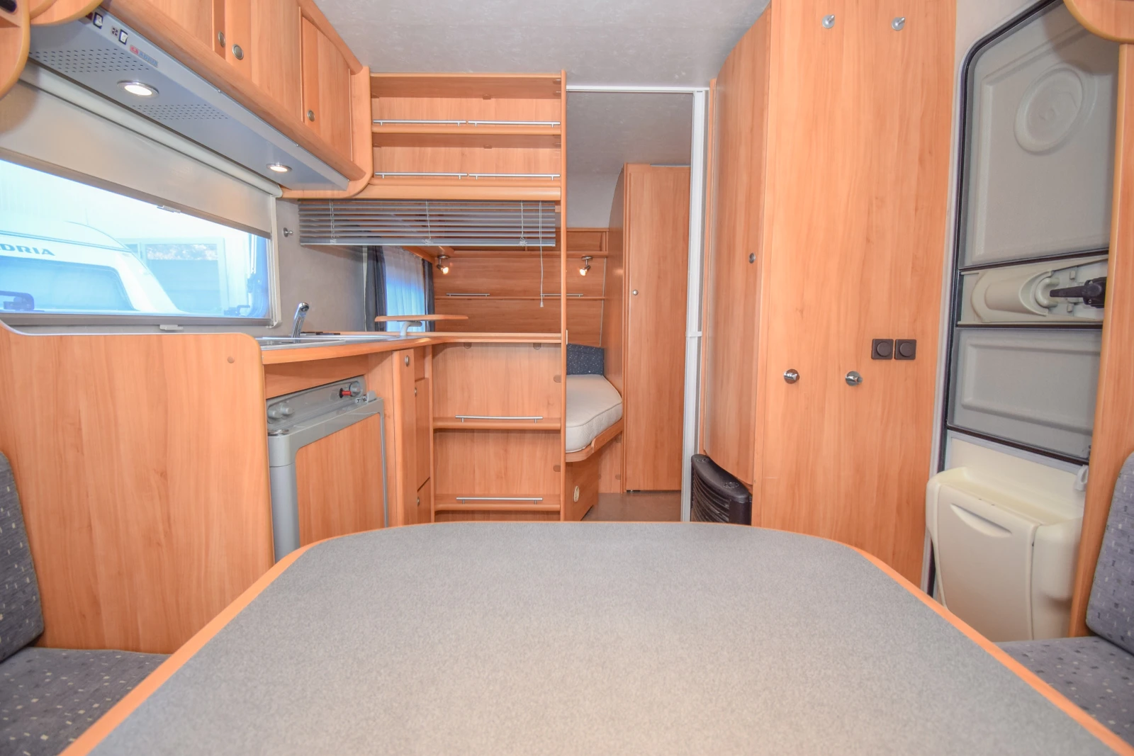 �������� Adria Adiva 462 PU | Mobile.bg � ����������� 8