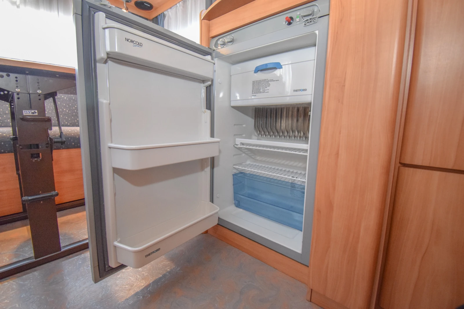 �������� Adria Adiva 462 PU | Mobile.bg � ����������� 12