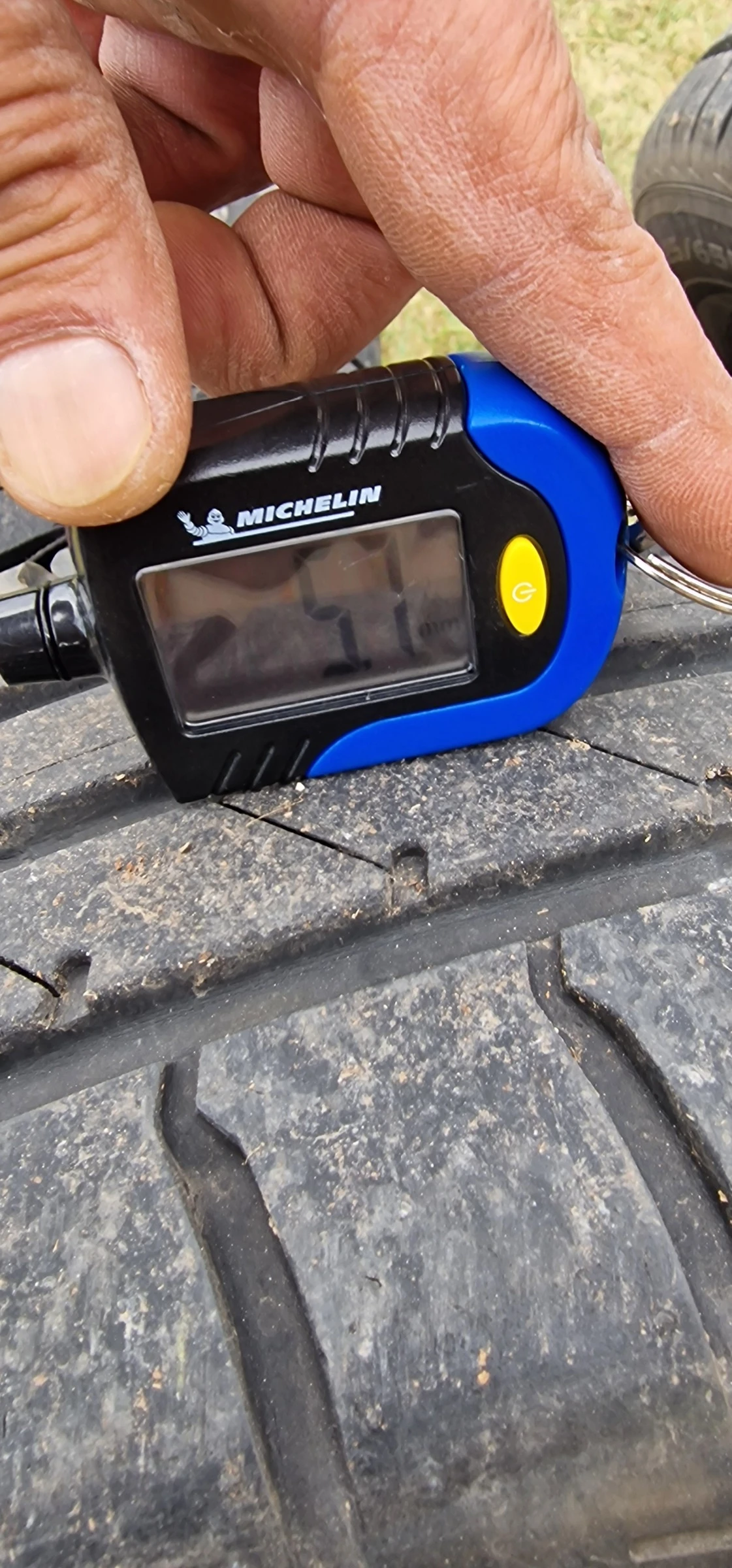 Гуми с джанти Hankook 225/65R17, снимка 14 - Гуми и джанти - 55814498